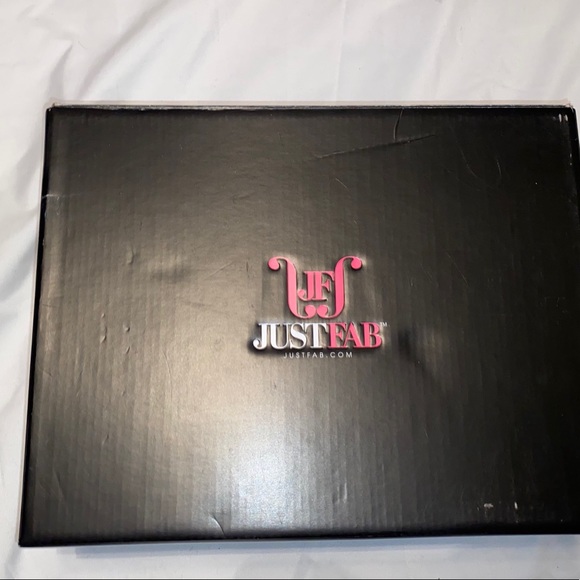 Olive Just Fab Heels - Picture 4 of 5